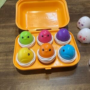 Colorful Eggshell Matching Toy Set